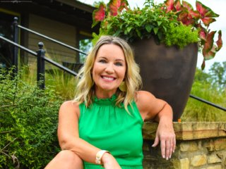 Jennifer W [Hoover, AL]